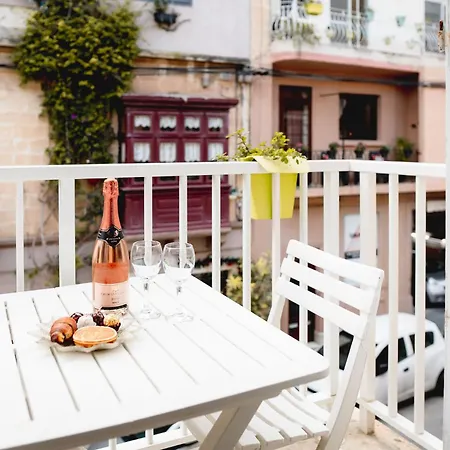 Cetina Bed & Breakfast Gzira
