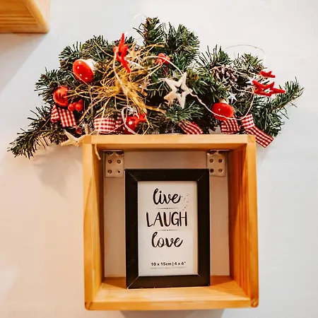 Cetina Bed & Breakfast