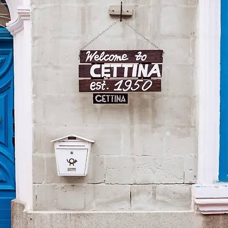 Bed & Breakfast Cetina 3*